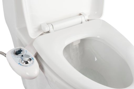 Le kit abattant wc japonais se rince automatiquement après usage sur la cuvette de toilette