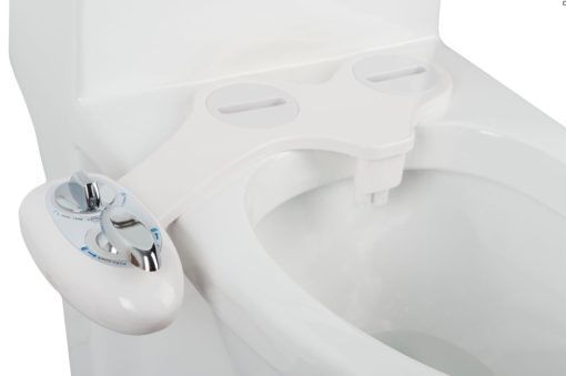Le kit abattant wc japonais permet de s'équiper d'une toilette lavante. L'installation sur la cuvette est très simple.